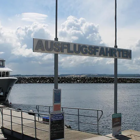 דירה Moderne In Meeresnaehe In *